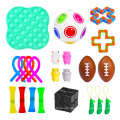 Kinder Anti -Stress -Fußball -Quadrierspielzeug Silikon Stressablastung Blasensensorische Spielzeuge Autismus Pop Pop Fidget Toys Set Set